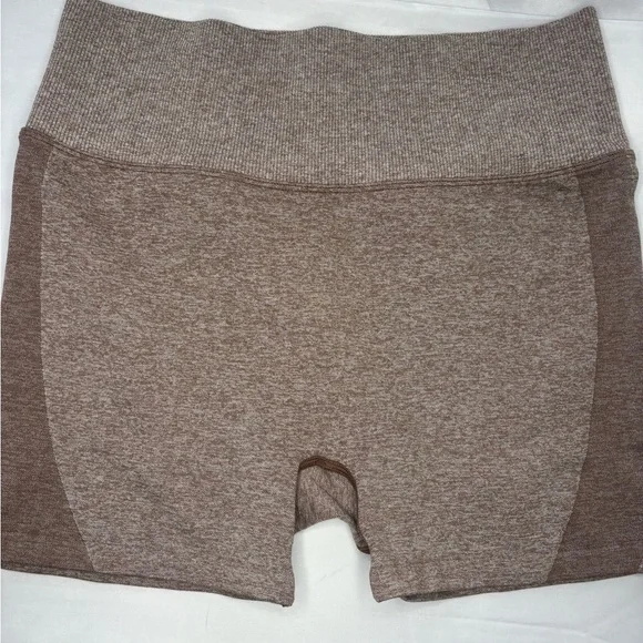 PINK Victoria's Secret Active Brown Shorts - Picture 2 of 8